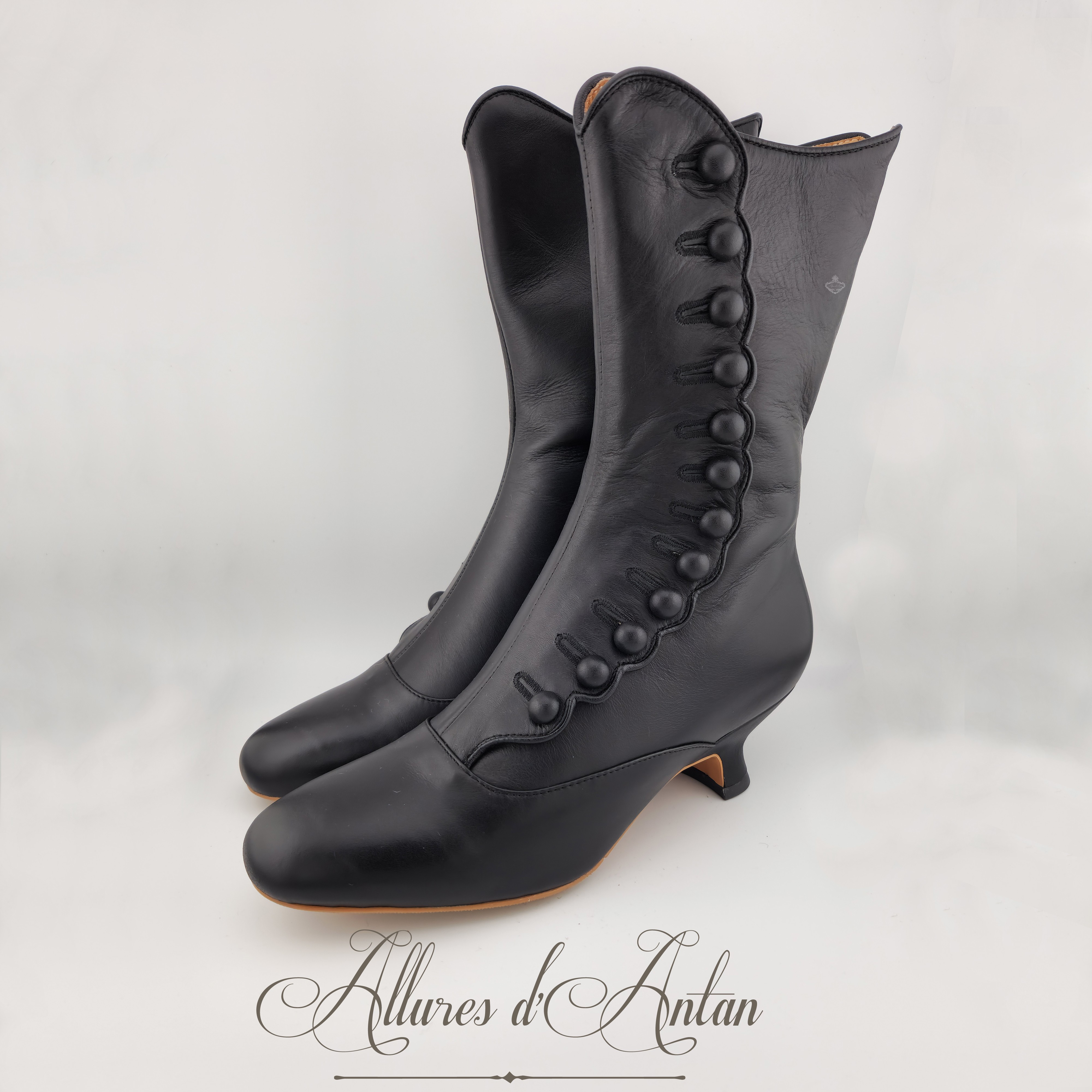 Bottines Montantes Pour Femme époque 1900-1930 - Taille 37 Cuir Noir - Occasion Ancienne