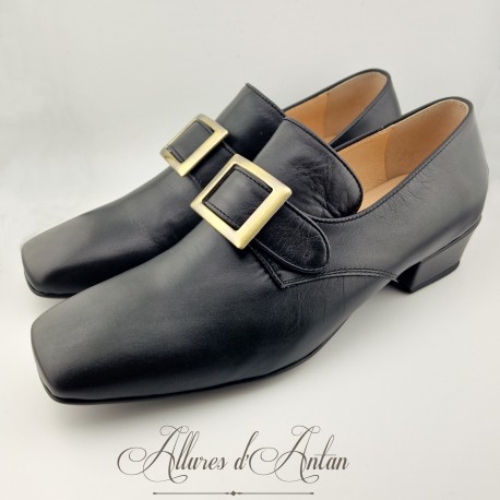 VERSAILLES - Chaussures XVIIIe- Noir