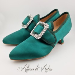 MAINTENON - Chaussures XVIIIe Siècle -  Vert