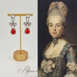 Boucles d'oreilles XVIIIe Noeud Argenté - strass Rouge