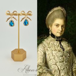 Boucles d'oreilles XVIIIe Noeud - strass Bleu