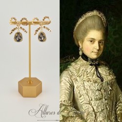 Boucles d'oreilles XVIIIe Noeud - strass Gris